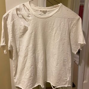 White trendy T-shirt